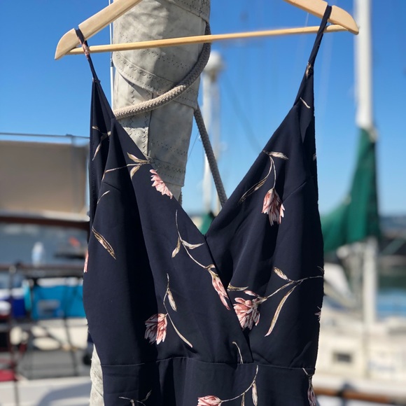 Navy Floral Maxi Dress - Picture 4 of 5